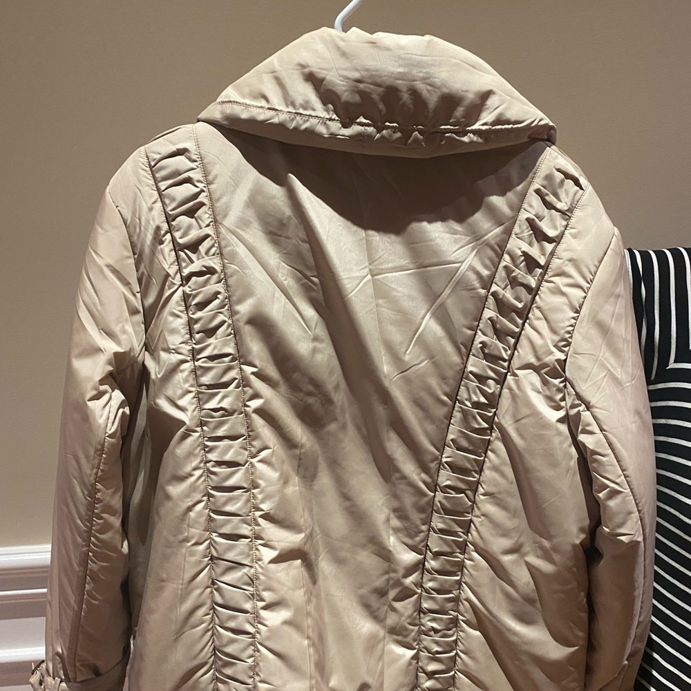 Decently Neutral Winter Jacket - Picture 2 of 4